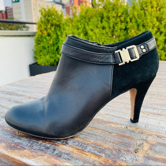 Vince Camuto Leather Suede Cut Out Heels Crop Booties - Picture 9 of 16